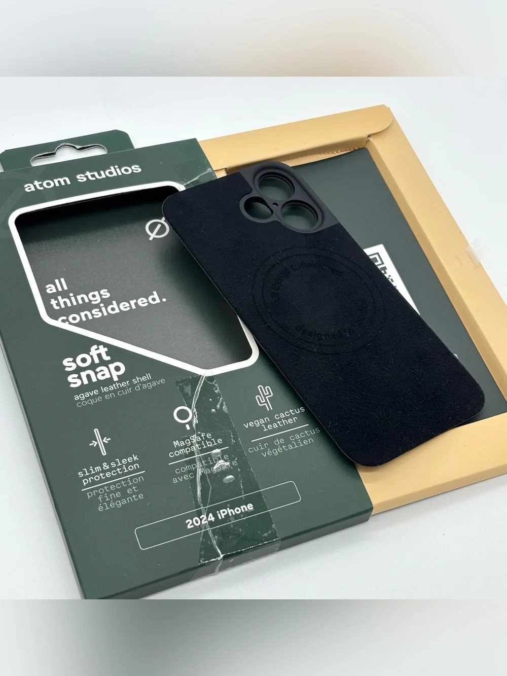 Atom Studios Soft Snap iPhone 16 MagSafe Case Vegan Cactus Leather Black Slim